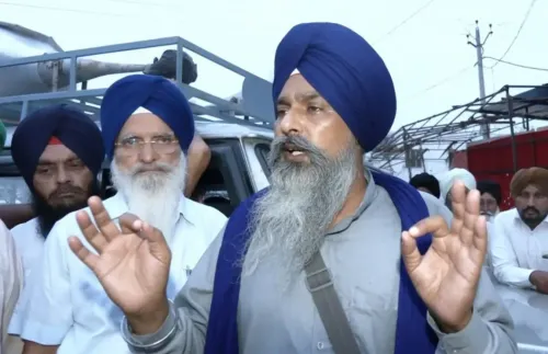 भारत-अमेरिका ट्रेड डील के विरोध में पंजाब किसानों का दिल्ली कूच, शंभू बॉर्डर पर कंक्रीट बैरिकेड्स