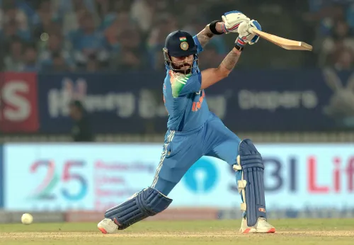 क्या विराट कोहली ने अंतरराष्ट्रीय क्रिकेट में सबसे तेज 28,000 रन पूरे कर इतिहास रचा?