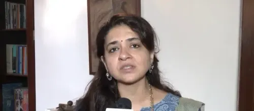 शाइना एनसी का बयान: एकनाथ शिंदे पर ₹500 करोड़ के आरोप बेबुनियाद, भारत की वैश्विक छवि मज़बूत