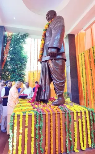 भारत की एकता और अखंडता के लिए समर्पित रहा डॉ. श्यामा प्रसाद मुखर्जी का जीवन : सीएम योगी 