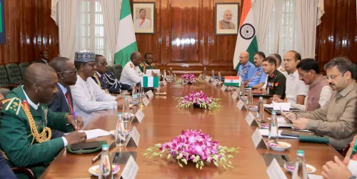 क्या भारत-नाइजीरिया ने समुद्री डकैती रोकने और आतंकवाद-रोधी प्रशिक्षण पर चर्चा की?