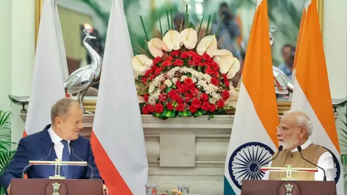 मोदी टस्क शिखर वार्ता: भारत पोलैंड व्यापार 2030 तक दोगुना, रक्षा व आतंकवाद निरोधक संवाद पर सहमति