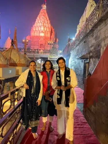 भारतीय महिला क्रिकेट टीम ने भगवान महाकाल के दर्शन के साथ की साल 2026 की शुरुआत 