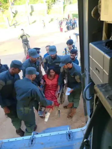 भारतीय वायुसेना ने श्रीलंका में आपदा प्रभावित क्षेत्र से 45 नागरिकों और सेना के 57 जवानों को किया लिफ्ट