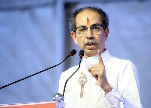 क्या भाषा विवाद में उद्धव ठाकरे ने आंदोलन का ऐलान किया?
