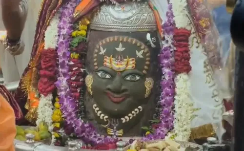भौमवती अमावस्या पर महाकाल का भांग-भस्म शृंगार, उज्जैन में उमड़े हजारों श्रद्धालु