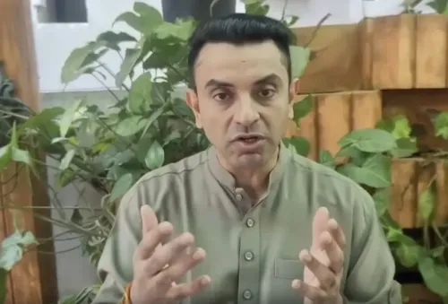 क्या भूकंप, धमाका छोड़कर सिर्फ कंपन ही नहीं हुआ? संजय राउत पर तहसीन पूनावाला का तंज