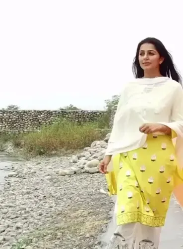 Bhumika Chawla revisits 2021 Haridwar trip: 'The only constant is change'