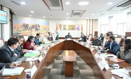 क्या भूपेंद्र यादव ने एनसीआर शहरों में वायु प्रदूषण पर सख्त एक्शन प्लान की समीक्षा की?