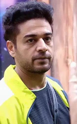 Will Gaurav Khanna Clash with Housemates Over Spoon Cleaning?