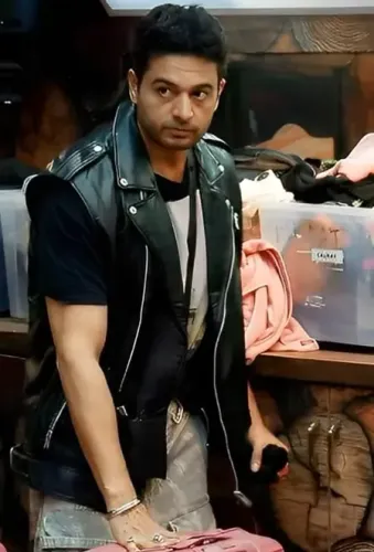 बिग बॉस 19 : तान्या मित्तल ने कुनिका और गौरव खन्ना की करवाई लड़ाई