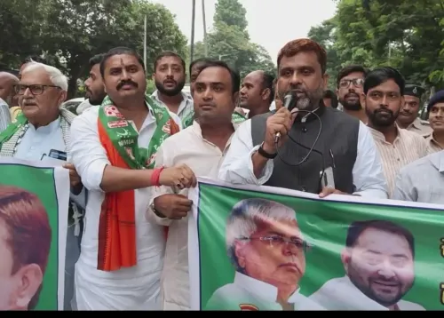 Should Bihar's AIMIM Join the INDIA Bloc? A Call to Lalu Prasad Yadav!