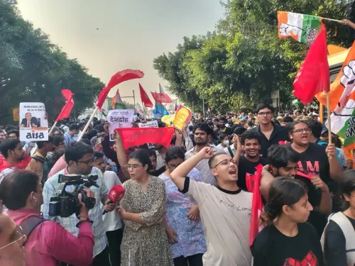 AISA protest in Patna over SIR row: Scores detained at JP Golambar