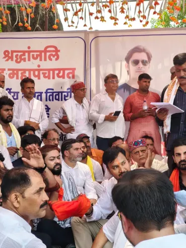 भरत तिवारी कथित एनकाउंटर: भोजपुर में महापंचायत, प्रशांत किशोर ने 15 दिन का अल्टीमेटम दिया