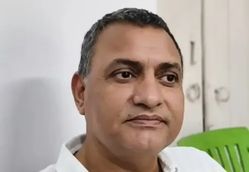 क्या बिहार चुनाव 2025 में उम्मीदवारों के नामांकन में देरी पर राजद सांसद सुधाकर सिंह की नाराजगी है?