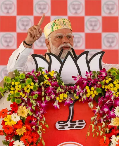 बिहार चुनाव: क्या पहले चरण की वोटिंग ने लोकतंत्र के उत्सव को नया आयाम दिया?
