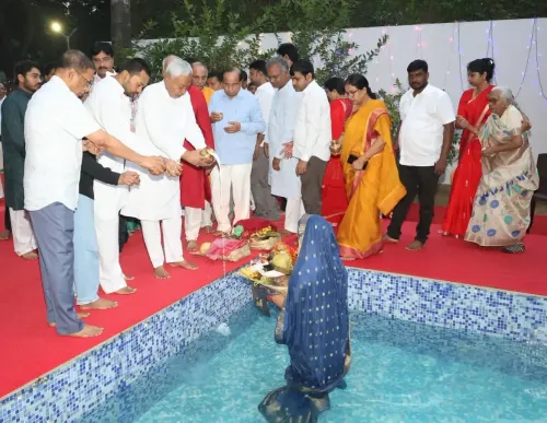 Did Bihar CM Nitish Kumar Perform 'Usha Arghya' to Conclude Chhath Puja?
