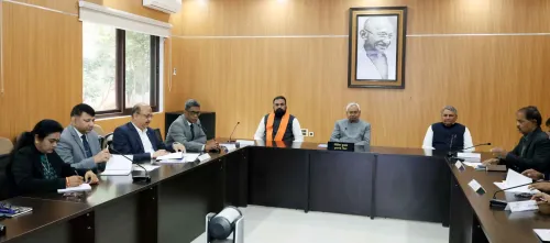 क्या सीएम नीतीश ने प्रगति यात्रा के दौरान योजनाओं की समीक्षा की?