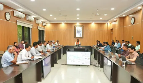 Bihar CM Reviews Project Progress, Orders Quality Work Within Deadline