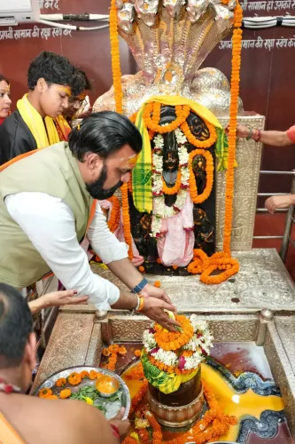 बिहार के मुख्यमंत्री सम्राट चौधरी ने हरिहरनाथ मंदिर में पूजा कर समृद्धि की की कामना