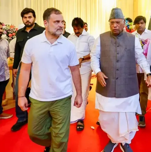 बिहार दिवस पर कांग्रेस नेताओं ने बिहारवासियों को दी हार्दिक शुभकामनाएं