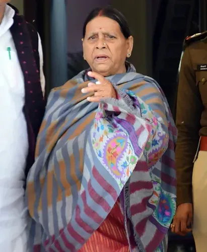 Bihar bungalow row: JD-U attacks Rabri Devi over 10 Circular Road eviction