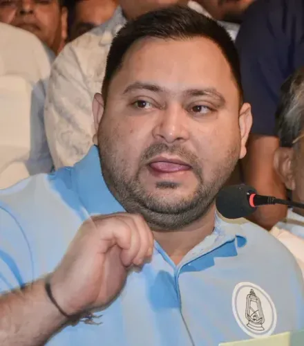 बिहार में एक माह में 8,681 बच्चे लापता, 85% लड़कियाँ: तेजस्वी यादव का NDA सरकार पर हमला