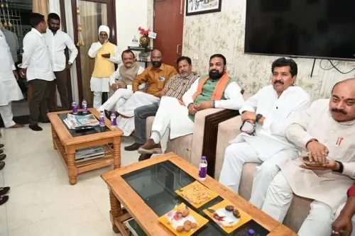 बिहार की समृद्धि के लिए छठी मैया का आशीर्वाद प्रदेशवासियों पर बना रहे: उपमुख्यमंत्री सम्राट चौधरी