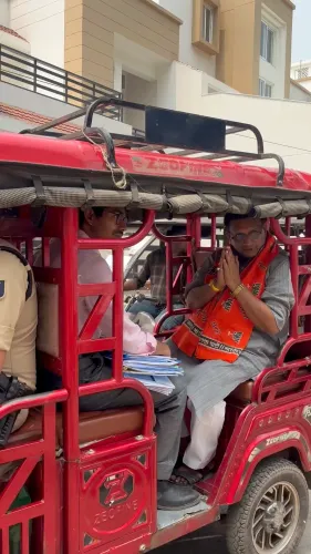 Bihar Minister Kumar Shailendra rides e-rickshaw to office, backs Modi fuel conservation push