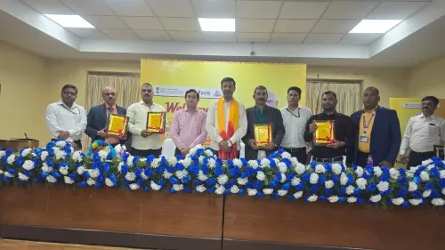 पटना में 'जन औषधि दिवस' पर जागरूकता संगोष्ठी का आयोजन, केंद्र संचालकों को मिला सम्मान