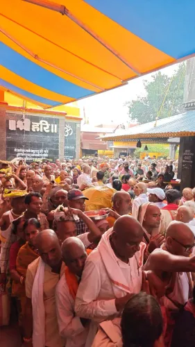 गयाजी पितृपक्ष मेला: एक दिन में ३.८० लाख श्रद्धालु पहुंचे, अब तक १२.६५ लाख का आगमन