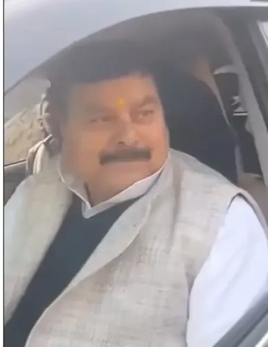 क्या बिहार सांसद सुरेंद्र यादव का 'वायरल वीडियो' राजनीतिक विवाद का कारण बन गया है?