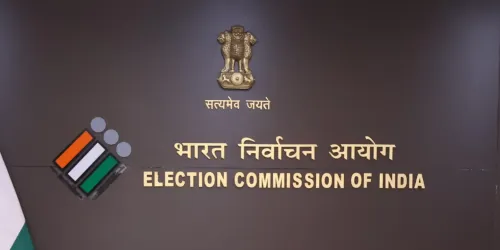 क्या बिहार एसआईआर में चुनाव आयोग की प्रक्रिया पारदर्शी है?