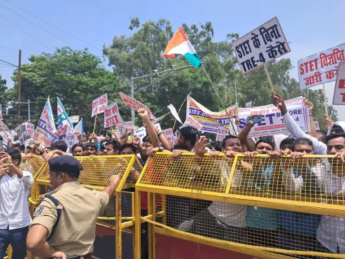 Why Are STET Aspirants Protesting in Patna?