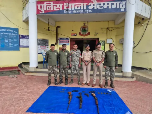 बीजापुर के जंगल में दफन हथियारों का जखीरा बरामद: AK-47 समेत 4 हथियार और 76 जिंदा कारतूस जब्त