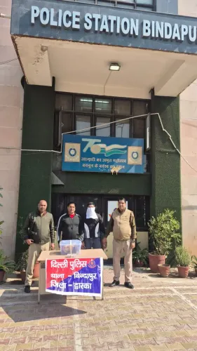 बिंदापुर पुलिस ने नशे के आदी कुख्यात अपराधी को किया गिरफ्तार