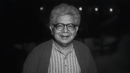 क्या बर्थडे स्पेशल में हम जान सकते हैं 'काकाबाबू' के जासूसी किरदार और सुनील गंगोपाध्याय के पहले उपन्यास के बारे में?