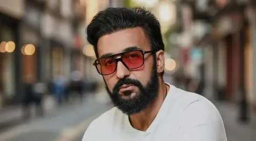 क्या बिटकॉइन घोटाला मामले में कोर्ट ने राज कुंद्रा को समन जारी किया?