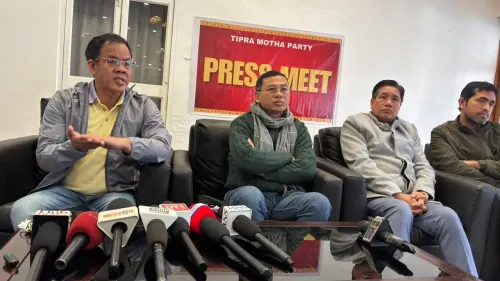 Should the Central Government Enact an Anti-Racial Law to Protect Northeastern People?