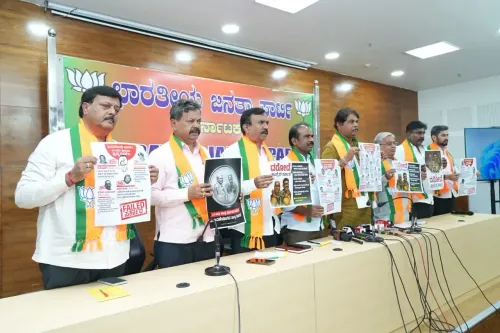 Will Rahul Gandhi Confirm Siddaramaiah's Full Term as CM?