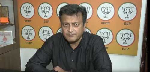 भाजपा के अजय आलोक का राहुल गांधी पर हमला: कैप्टन स्मित मच्छार की बहादुरी पर चुप्पी क्यों?