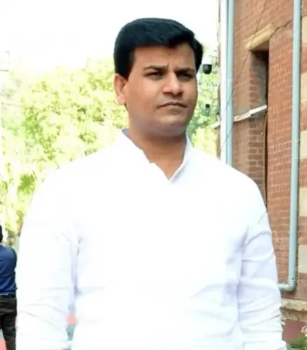 भाजपा की तरह राज ठाकरे को भी धोखा देंगे उद्धव ठाकरे : रवि राणा 