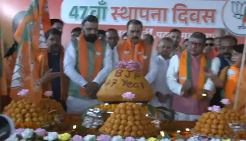 BJP Celebrates 47 Years of Foundation in Patna with Key Leaders