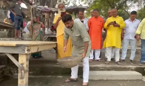 How is BJP MP Manoj Tiwari Preparing for the Chhath Festival?