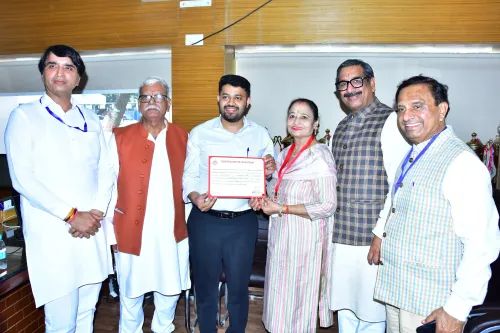 BJP's Rajrani Malhotra Triumphs as Gurugram Mayor, Inderjeet Yadav Emerges Victorious in Manesar