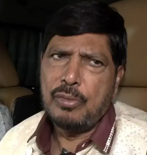 क्या आरपीआई 38-39 सीटों पर बीएमसी चुनाव लड़ेगी?: रामदास आठवले