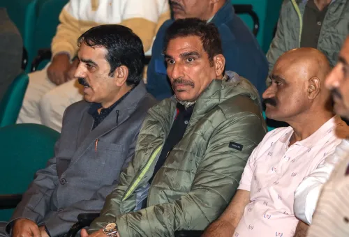 Did Bollywood Actor Mukesh Rishi Attend J&K Assembly Proceedings?