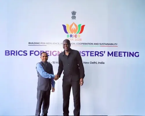ब्रिक्स विदेश मंत्रियों की बैठक: दक्षिण अफ्रीका के मंत्री रोनाल्ड लामोला नई दिल्ली पहुंचे, 14-15 मई को शिखर सम्मेलन