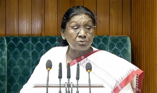 Budget Session: How is President Murmu Showcasing India’s Growth in Agriculture, Health, and Infrastructure?