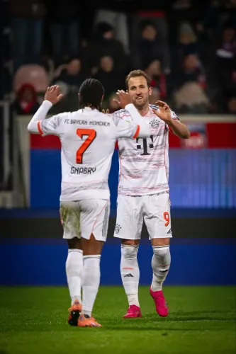 How Did Bayern Cruise Through Heidenheim to Finish the Year in Control?